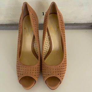 Footcandy apricot/nude suede heel. Platform. Never worn.